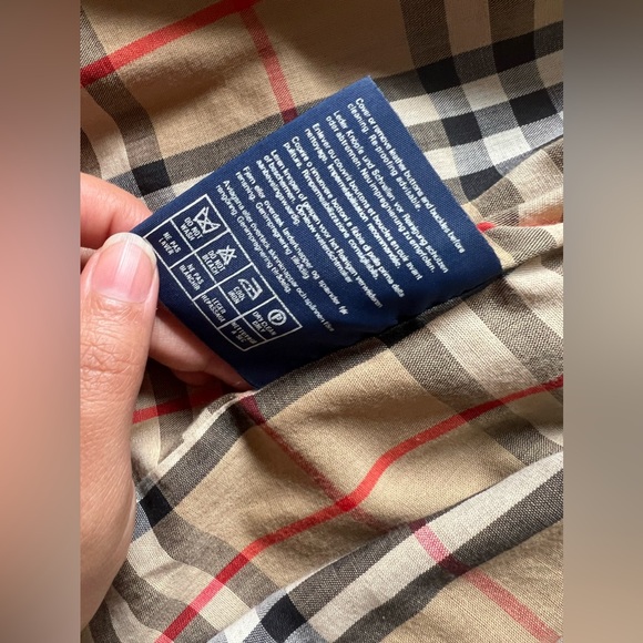 Burberry authentic classic check plaid coat USA 8 medium - Picture 11 of 15